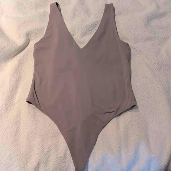 Babaton contour bodysuit - Picture 1 of 3